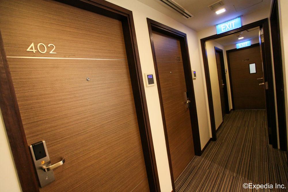 Aqueen Hotel Balestier Singapore Exterior photo