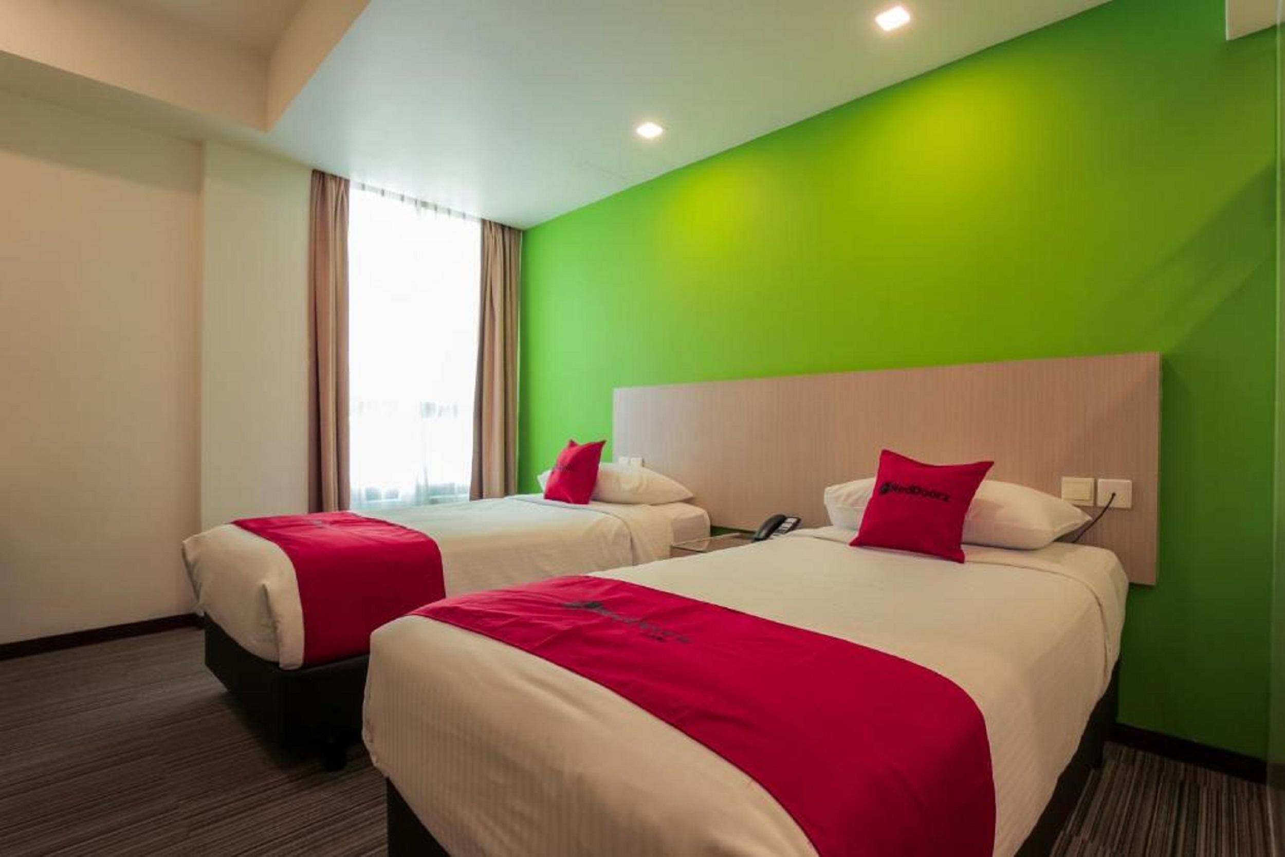 Aqueen Hotel Balestier Singapore Exterior photo