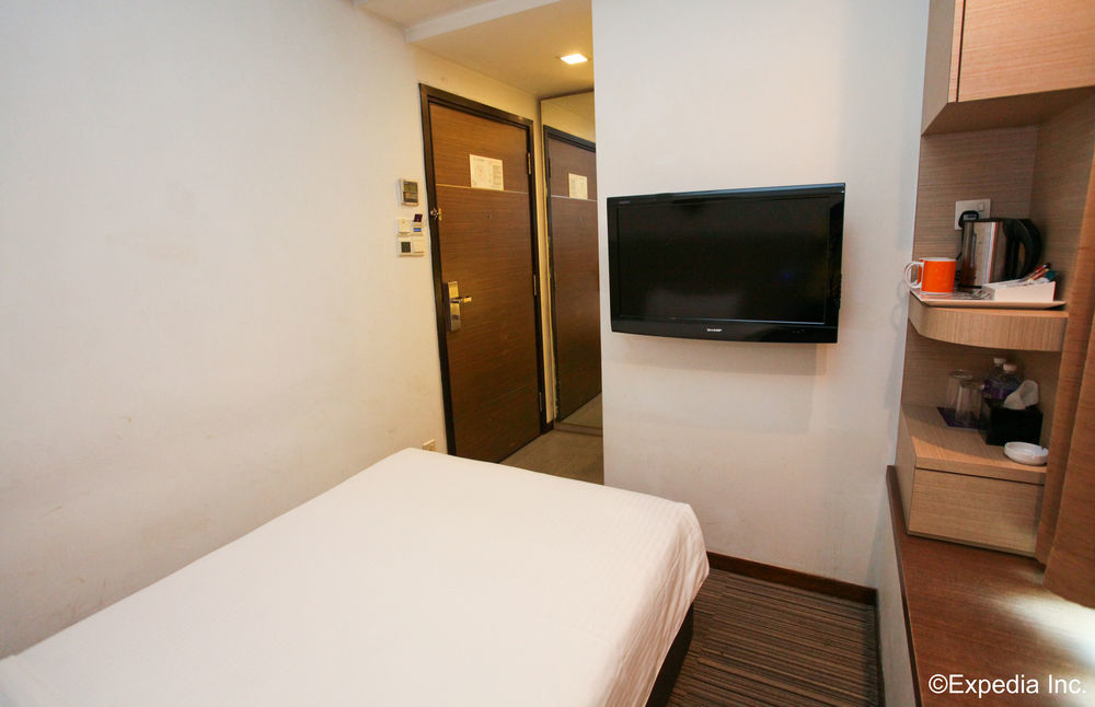 Aqueen Hotel Balestier Singapore Exterior photo