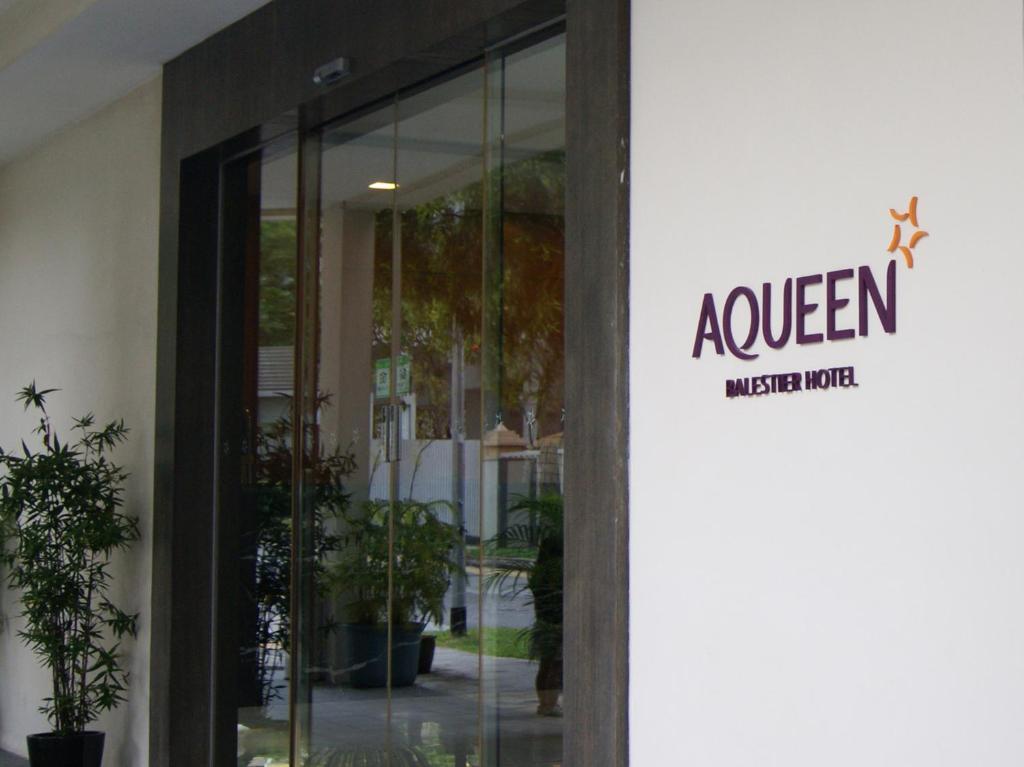 Aqueen Hotel Balestier Singapore Exterior photo