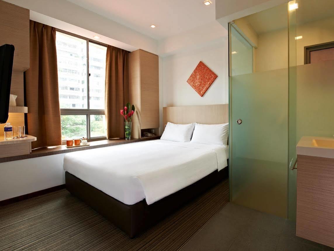 Aqueen Hotel Balestier Singapore Exterior photo